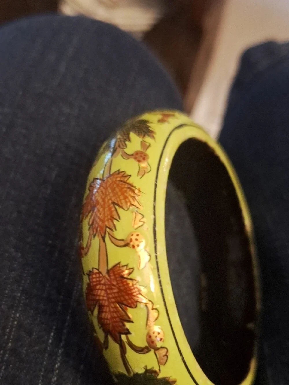 Antique Wood Lime Green & Gold Bronze Leaf Cuff 2.5